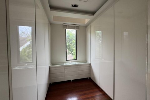 4 bedrooms House in Bangkok, Thailand No. 96431 23