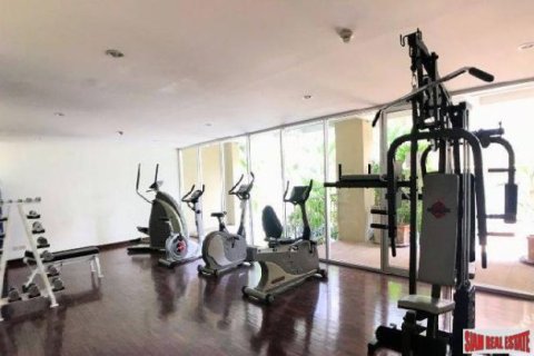 3 bedrooms Apartment in Bangkok, Thailand No. 98126 5