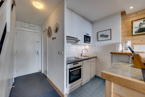 2 bedrooms Apartment in Tignes, France No. 100032 12