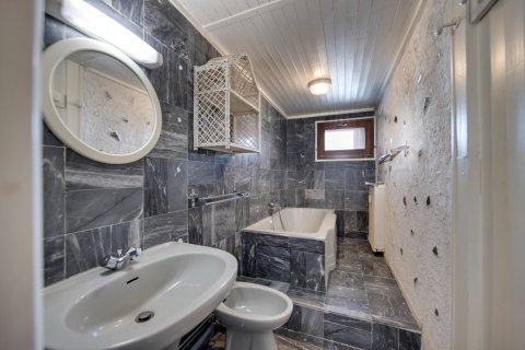 2 bedrooms Apartment in Tignes, France No. 100032 10