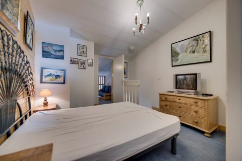 2 bedrooms Apartment in Tignes, France No. 100032 9