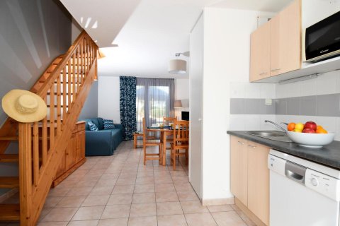 2 bedrooms House in Calvisson, France No. 69439 8