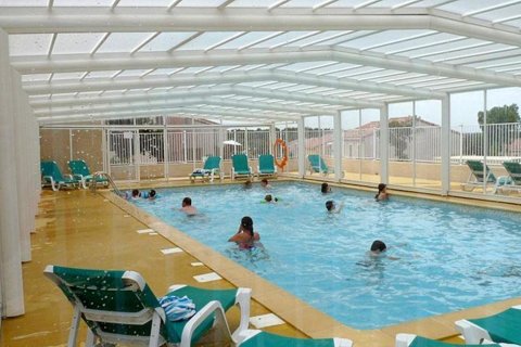 2 bedrooms House in Calvisson, France No. 69439 4