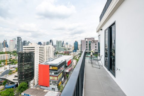 2 bedrooms Condo in Bangkok, Thailand No. 471 6