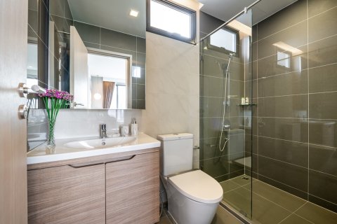 2 bedrooms Condo in Bangkok, Thailand No. 471 7