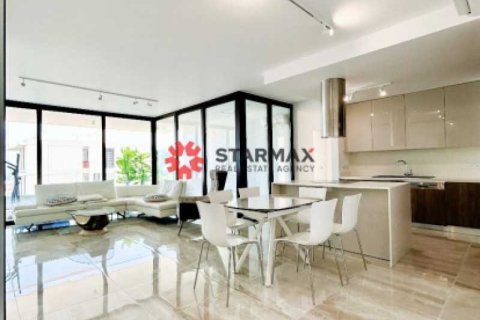 3 bedrooms Apartment in Agios Athanasios, Cyprus No. 82811 2