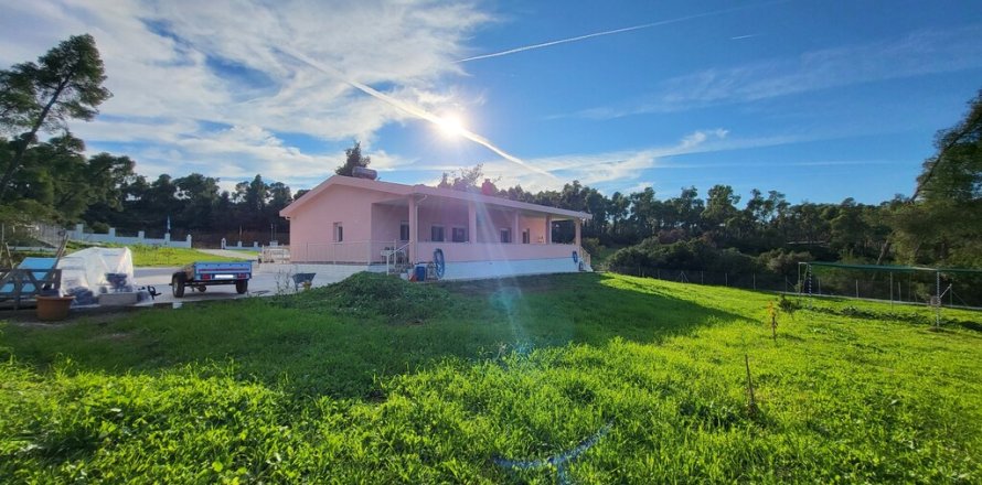 3 bedrooms House in Chalkidiki, Greece No. 116881