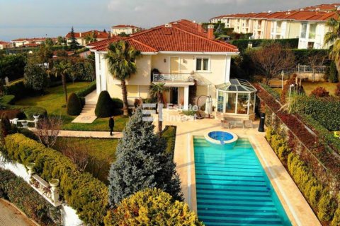 6 chambres Villa à Istanbul, Turkey No. 114813