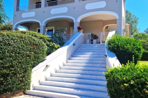 3 bedrooms Villa in Corfu, Greece No. 78202 8
