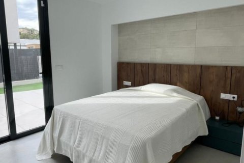 139m² Villa à Long Dinh, Vietnam No. 27693 8