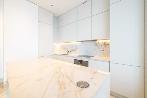 3 bedrooms Apartment in Limassol, Cyprus No. 103774 10