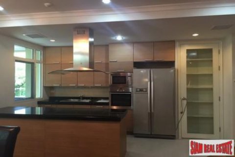 3 bedrooms Apartment in Bangkok, Thailand No. 95788 9