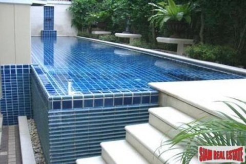 3 bedrooms Apartment in Bangkok, Thailand No. 95788 2