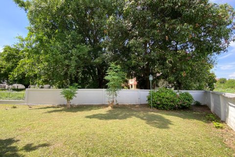 4 bedrooms House in Chiang Mai, Thailand No. 98182 26