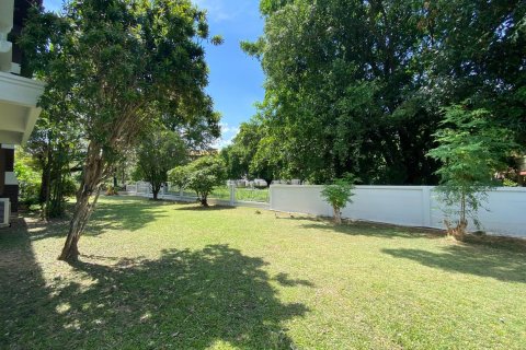 4 bedrooms House in Chiang Mai, Thailand No. 98182 25