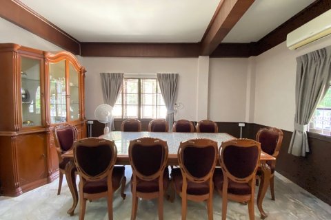 4 bedrooms House in Chiang Mai, Thailand No. 98182 29