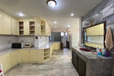 4 bedrooms House in Chiang Mai, Thailand No. 98182 16