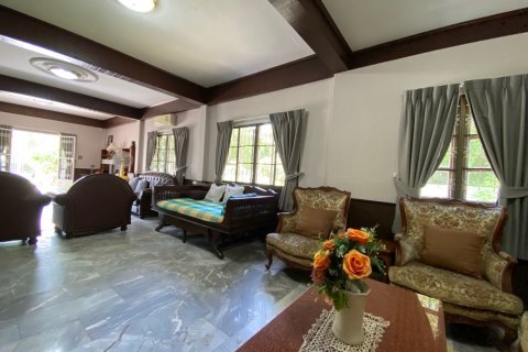 4 bedrooms House in Chiang Mai, Thailand No. 98182 12