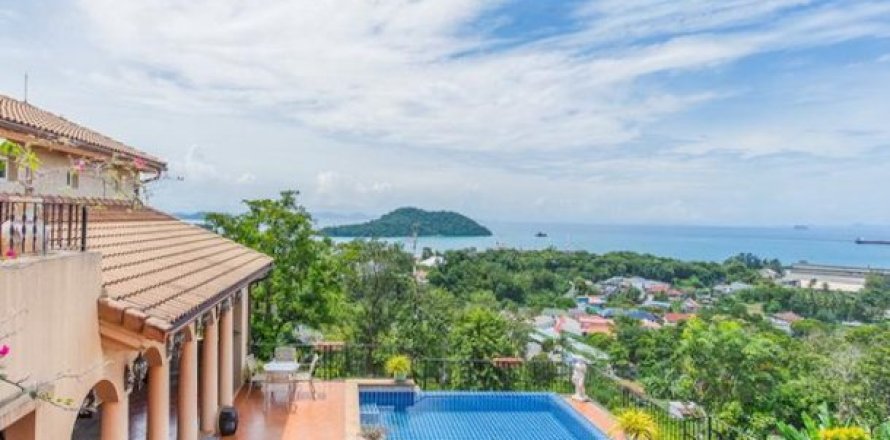 3 dormitorios Villa en Wichit, Thailand No. 96112