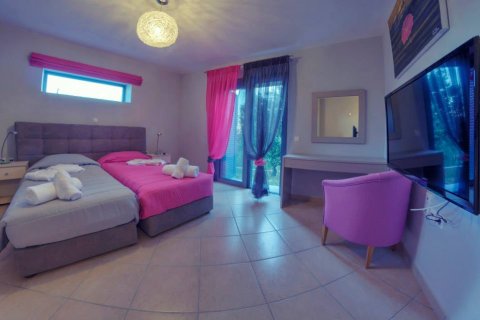 7 rooms Villa in Corfu, Greece No. 60553 25