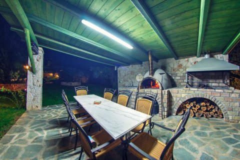 7 rooms Villa in Corfu, Greece No. 60553 14