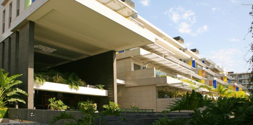 3 dormitorios Apartment en Limassol, Cyprus No. 105872