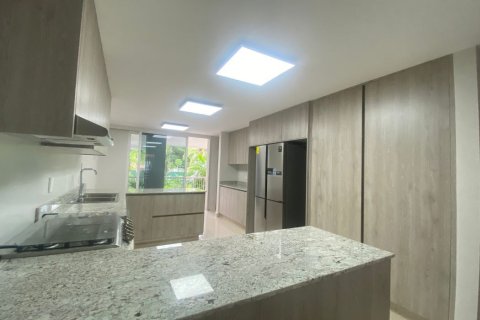 4 bedrooms House in Panama City, Panama No. 110159 7