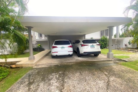 4 bedrooms House in Panama City, Panama No. 110159 6