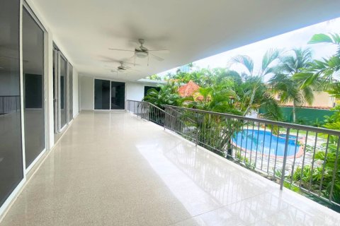 4 bedrooms House in Panama City, Panama No. 110159 13