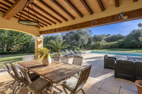 4 chambres Villa à Opio, France No. 75922 2