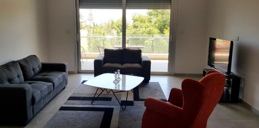 Квартира с 2 спальнями в Лимассол, Кипр №106031