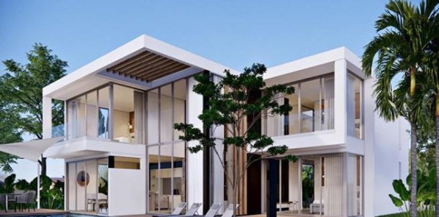 3 bedrooms Villa in Chalong, Thailand No. 96668