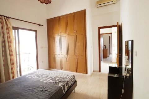 4 chambres House à Geroskípou, Cyprus No. 37213 1