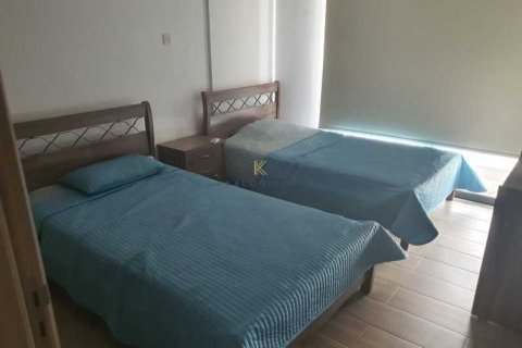 Дом с 3 спальнями в Ларнака, Кипр №76418 7