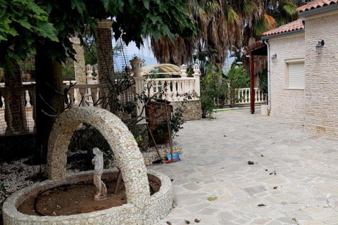 4 dormitorios Villa en Limassol, Cyprus No. 105944