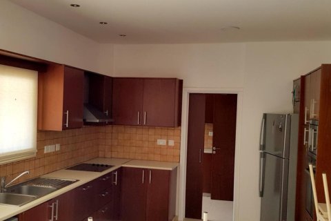 4 bedrooms Villa in Limassol, Cyprus No. 105944 5