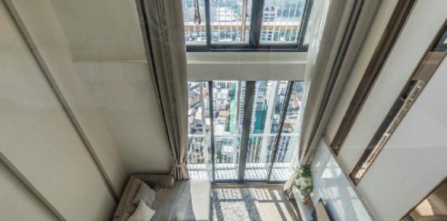 2 bedrooms Duplex in Bangkok, Thailand No. 97221