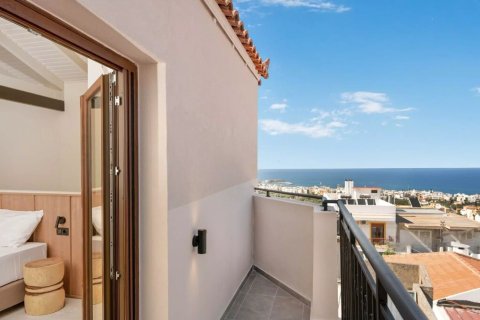 8 rooms Hotel in Hersonissos, Greece No. 55955 1