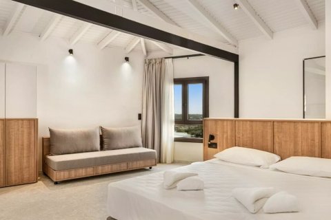 8 rooms Hotel in Hersonissos, Greece No. 55955 4