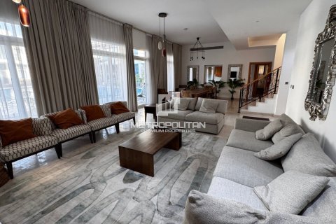 4 chambres Villa à Hoang Van Thu, Vietnam No. 94218 1