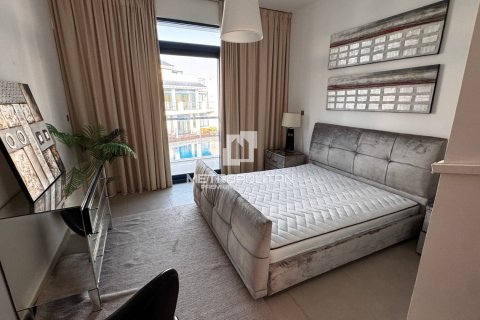 4 chambres Villa à Hoang Van Thu, Vietnam No. 94218 10