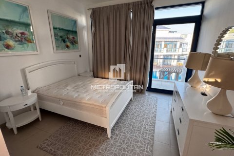 4 chambres Villa à Hoang Van Thu, Vietnam No. 94218 11