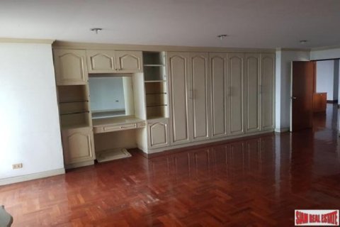 3 bedrooms Apartment in Bangkok, Thailand No. 96858 15