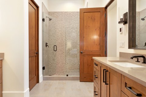 3 bedrooms House in Edwards, USA No. 104558 17