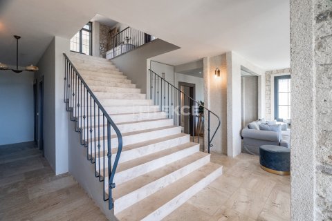 6 bedrooms Villa in Bich Dong, Vietnam No. 75896 6