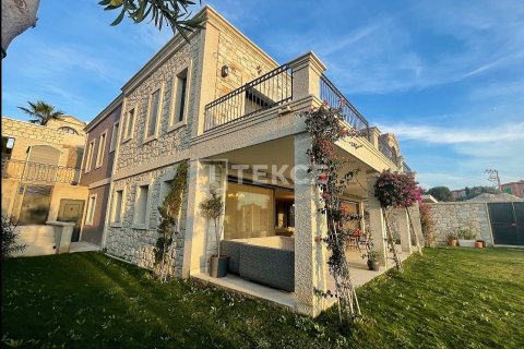 6 bedrooms Villa in Bich Dong, Vietnam No. 75896 19