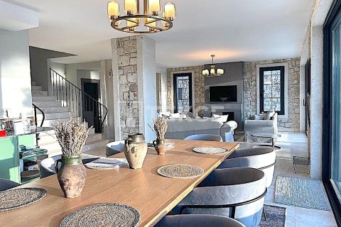 6 bedrooms Villa in Bich Dong, Vietnam No. 75896 9