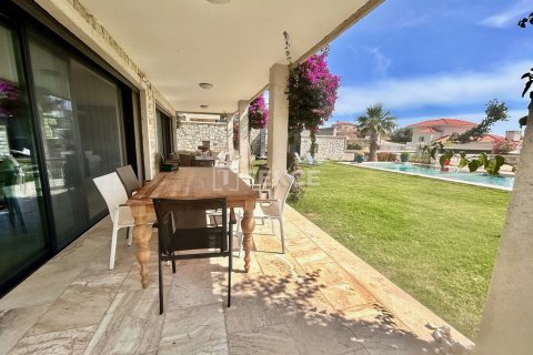 6 bedrooms Villa in Bich Dong, Vietnam No. 75896 20