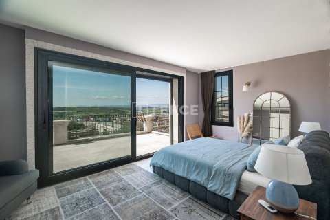 6 bedrooms Villa in Bich Dong, Vietnam No. 75896 5