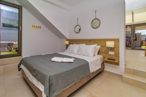 5 rooms Affaires à Platanias, Greece No. 123159 30